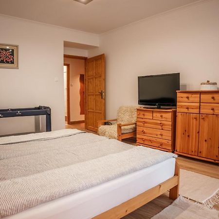 Your Apartment Makó Екстериор снимка
