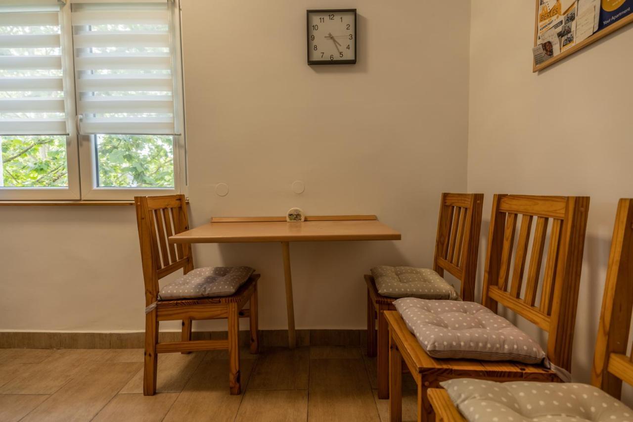 Your Apartment Makó Екстериор снимка